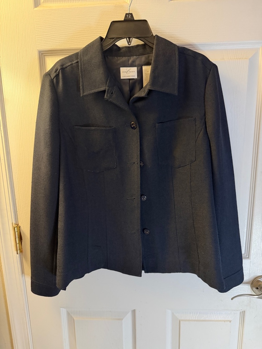 Emma James Black Tailored Button-Front Blazer